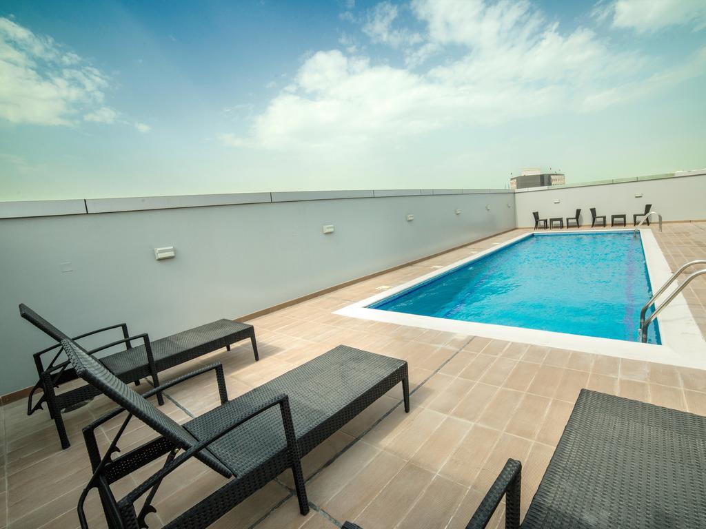 Golden Rose Luxury Suites Manama Exterior foto